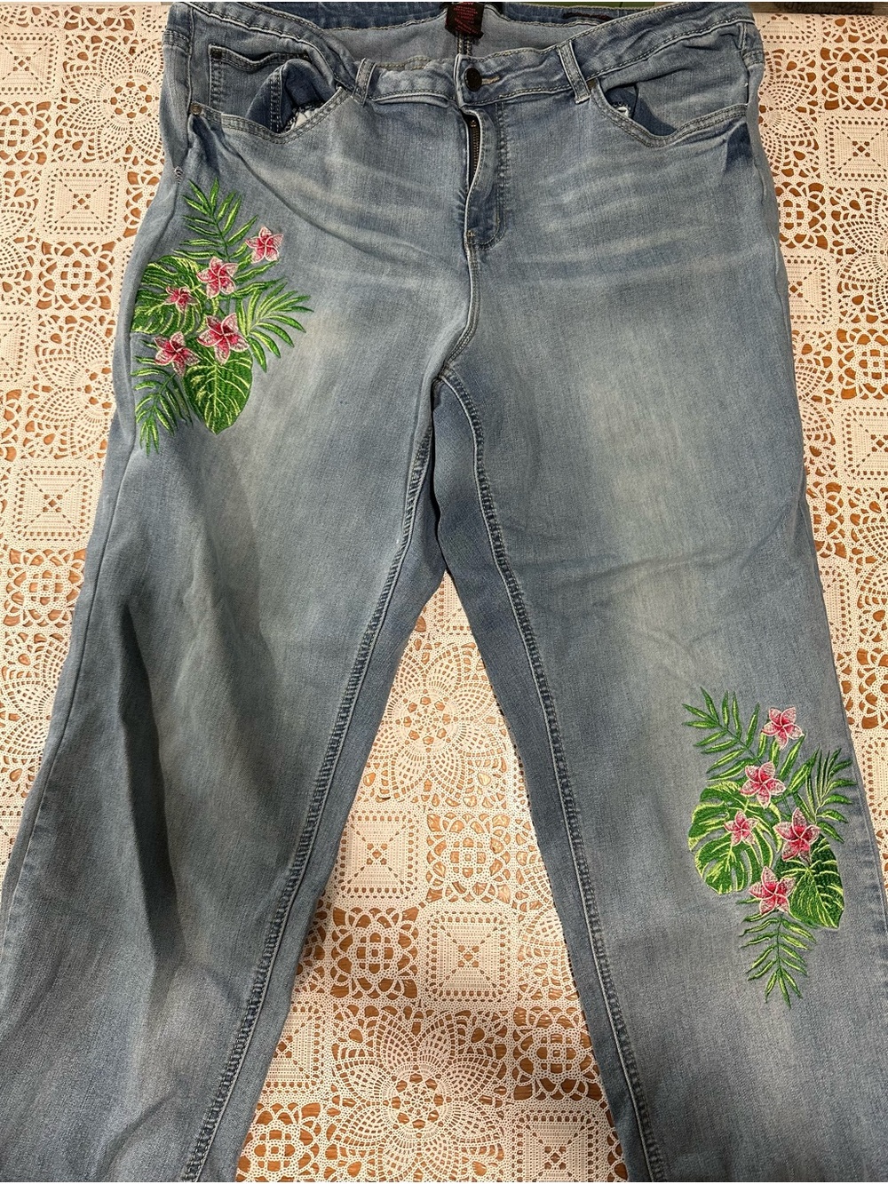 Earl Jean 20W Tropical Floral Embroidered Stretch Jeans Plus Size Ankle Cuff Y2K